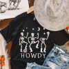 Black Halloween HOWDY Skeleton Print Graphic Tee