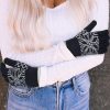 Black Christmas Snowflake Pattern Knit Gloves