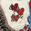 Khaki Heart-shaped Leopard Sequin Print Graphic T Shirt