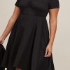 Black Plus Size Ruched Sweetheart Fit And Flare Midi Dress