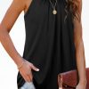 Black Pleated Round Neck Loose Sleeveless Top