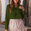 Green Solid Bow Tie Long Sleeve Blouse