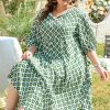 Plus Size Green Geometric Floral Print Maxi Dress with Half Sleeves - Image 7