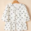 Charming Women's White Bowknot Print Bubble Sleeve Blouse - Trendy and Stylish - Image 5