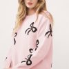 Women's Light Pink Bow Pattern Knitted Loose Fit Sweater for Casual Style - Image 2