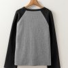 Women's High Waffle Knit Colorblock Star Patch Graphic Raglan Top - Image 6