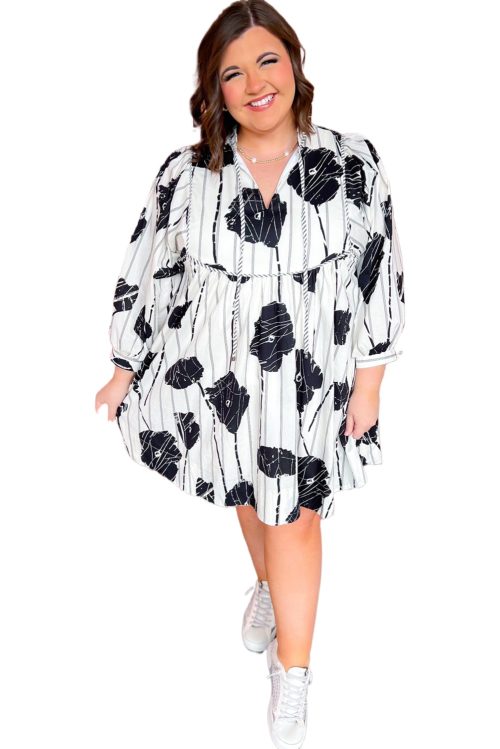 Black Plus Size Floral Mini Dress with 3/4 Puff Sleeves and Lace-up Neck