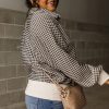 Women's Plus Size Two Tone Contrast Collared Pullover Sweatshirt - Image 3