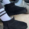 Women's Black Faux Fur Lined Suede Ankle Snow Boots for Winter Comfort - Image 11