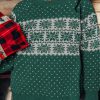 Women's Plus Size Green Christmas Snowflake Pattern Drop Shoulder Sweater - Image 2