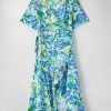 Plus Size Green Leaves Print Short Sleeve Surplice Neck Maxi Dress with Ruffled Trim - Image 10