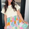 Women's Green Floral Patchwork T-Shirt Pleated Mini Dress with Short Sleeves - Image 2