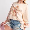 Beige Plus Size Flower Patched Crewneck Top with Side Slits for Stylish Comfort - Image 2