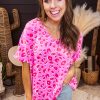 Chic Women's Pink Leopard V Neck Loose Short Sleeve Top for Casual Wear - Image 3