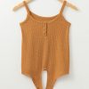 Women's Straw Yellow Ribbed Front Knot Buttoned Thin Strap Tank Top - Image 7