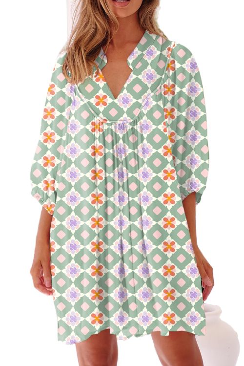 Women's Green Geometric Floral Print 3/4 Sleeve Notched Neck Mini Dress
