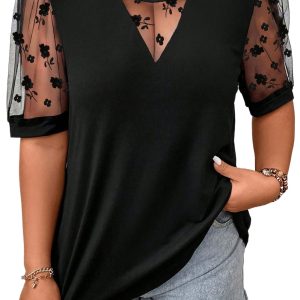 Chic Black Floral Mesh Patchwork Plus Size V Neck T-Shirt for Curvy Women